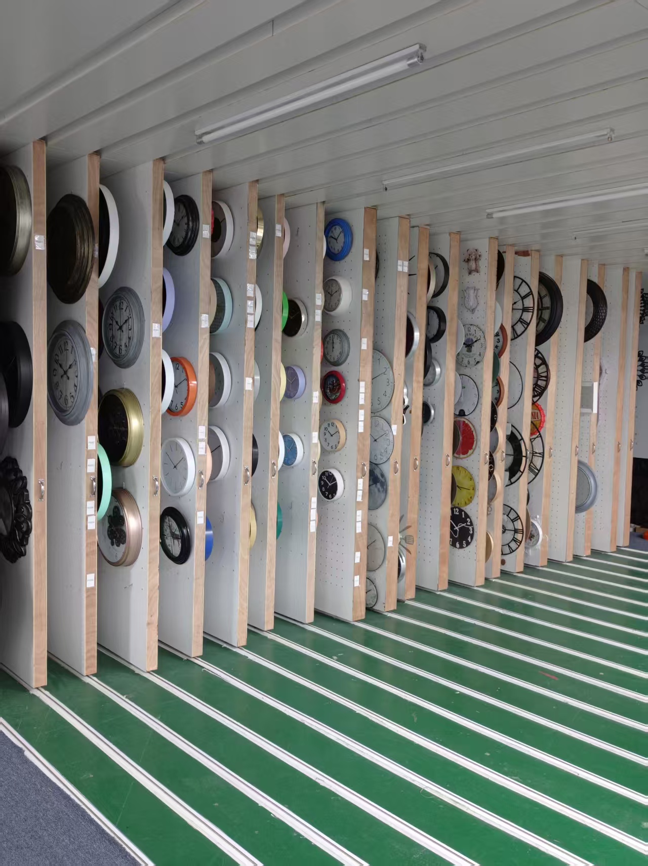 Organized sample room